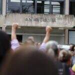 Com abono de R$ 200, administrativos encerram greve da educação MS