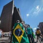 Ao menos nove Estados e o DF registram atos pacíficos contra o governo Bolsonaro