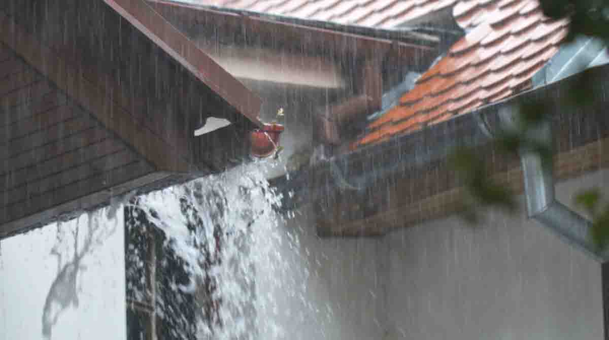 Temporada de chuvas já começou em MS: confira dicas para proteger sua casa e evitar transtornos