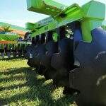 Governador entrega maquinários agrícolas a 40 municípios de MS