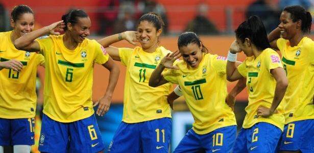 Vadão convoca Marta e veteranas para a Copa do Mundo Feminina