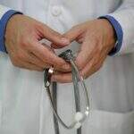 Prefeitura de MS abre seleção para médico com salário de R$ 10 mil