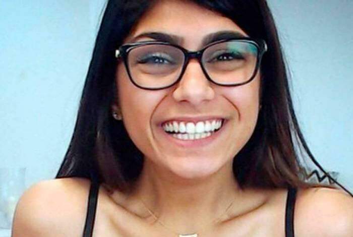 Mia Khalifa revela detalhes de seus filmes adultos