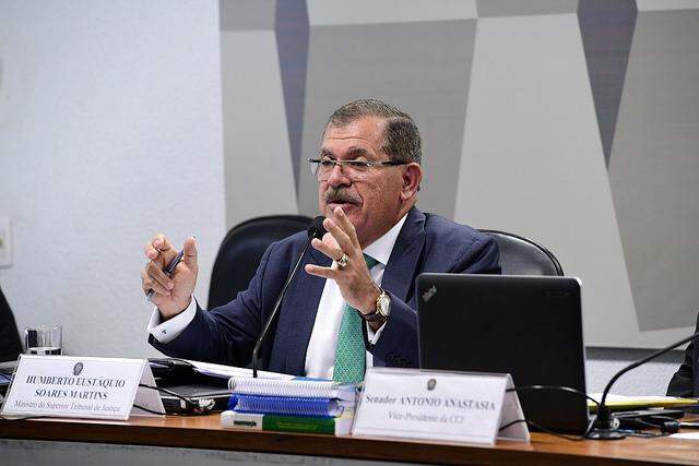 CNJ pede explicações a Moro sobre decisão de levantar sigilo da delação de Palocci