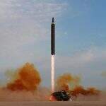Coreia do Norte lança míssil balístico a partir de sistema ferroviário