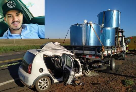 Motorista bate na traseira de caminhão e morre na BR-163; idoso foi socorrido em estado grave