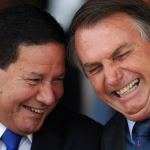 Mourão nega renúncia e diz que segue no governo Bolsonaro ‘até o fim’