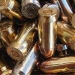 Por ordem de Bolsonaro, militar exonerado liberou compra de mais munição