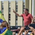 Bolsonaro desiste de pronunciamento e indica que irá a manifestação neste domingo
