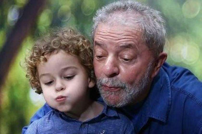 Lula chega a São Paulo para velório do neto de 7 anos