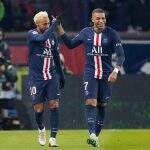 Neymar mostra Mbappé fazendo teste de covid-19 no PSG