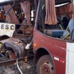 MPE irá investigar causas que levou ônibus a quebrar em cima de linha férrea