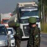 ‘Operação Covid-19’, do Exército, deportou 5 por dia desde março e já apreendeu 80 kg de drogas