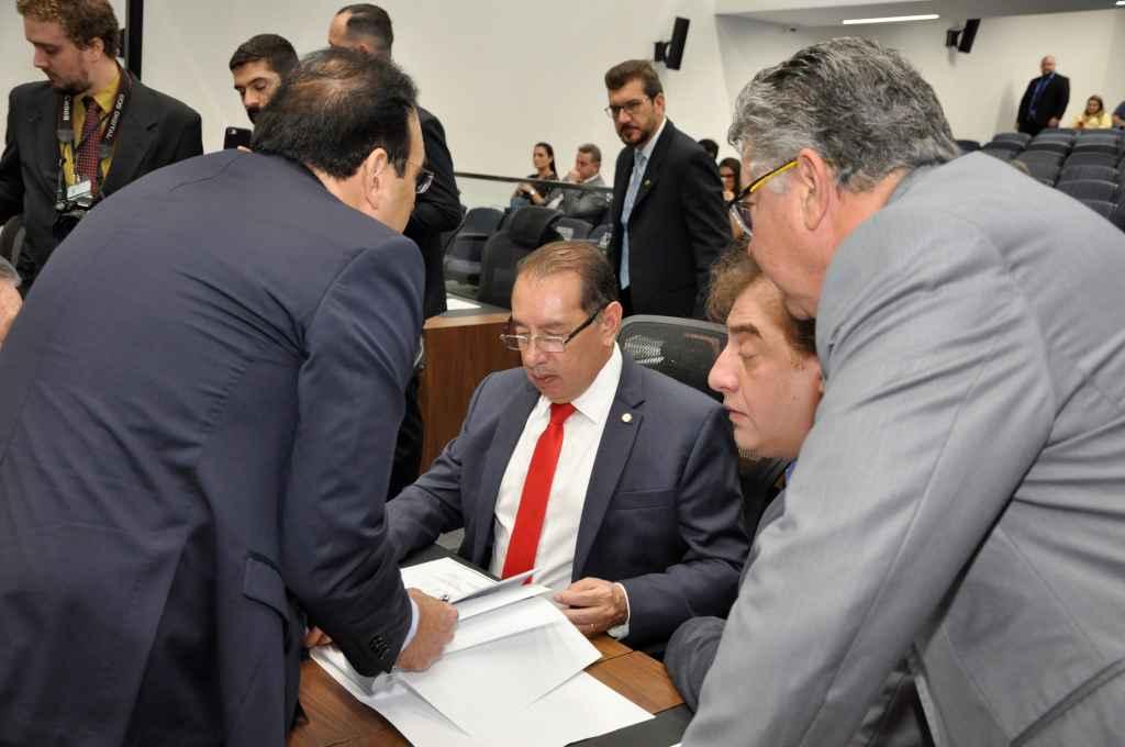 Orro apresenta pedido de abertura da CPI da Energisa na ALMS com 11 assinaturas
