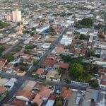 Lei em Paranaíba autoriza convênio para empregar detentos na limpeza de ruas