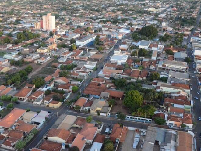Prefeitura de Paranaíba vai pavimentar e sinalizar avenida por R$ 460 mil