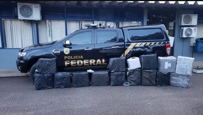 PF e caças da FAB interceptam avião com meia tonelada de cocaína em Porto Velho