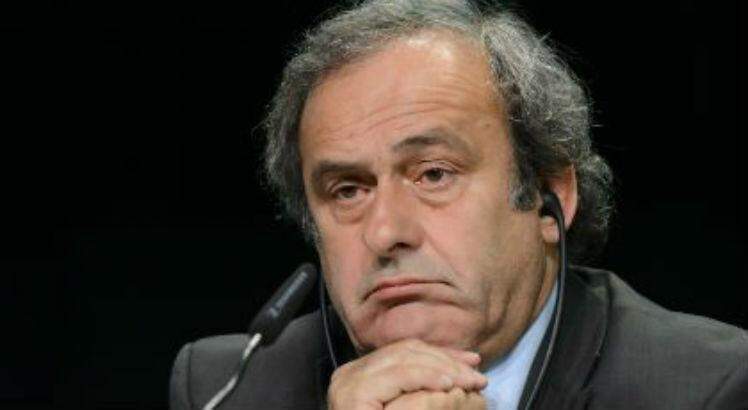 Platini diz que França manipulou sorteio da Copa de 1998 para evitar Brasil