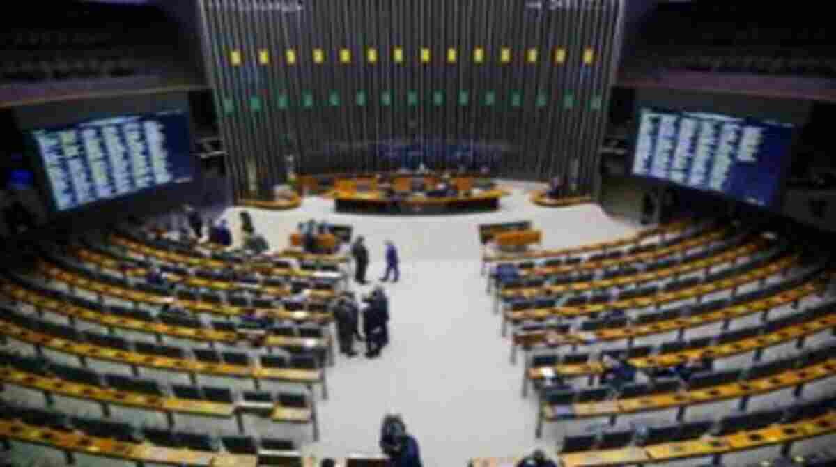 Câmara dos Deputados aprova Política Nacional de Manejo Integrado do Fogo