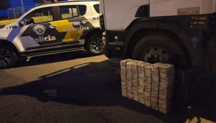 Caminhoneiro de MS é preso em SP com mais de R$ 2,5 milhões em cocaína