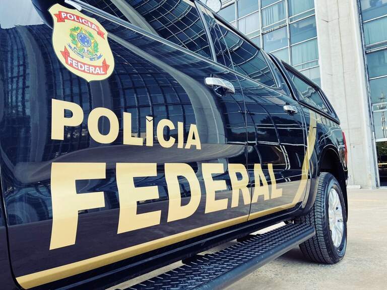 Polícia Federal deflagra operação Clava Forte no Rio