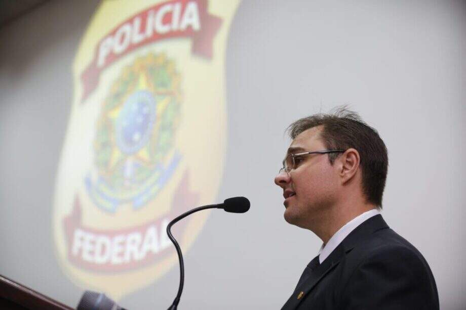 Mazzotti assume Polícia Federal em MS e destaca combate à corrupção entre prioridades