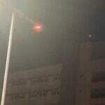 Poste de luz pega fogo na avenida Duque de Caxias e assusta moradores