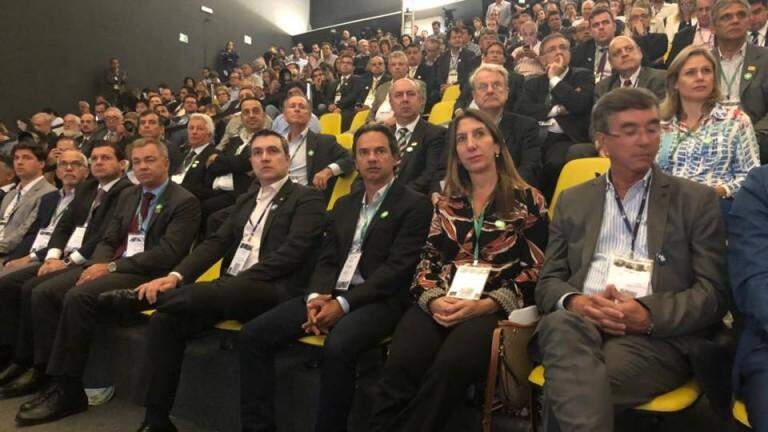 No RJ, Marquinhos e prefeitos pedem mais recursos da União a pré-candidatos