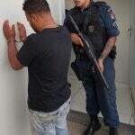 Tarado é preso por tentar beijar mulheres à força no terminal Morenão