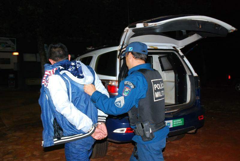 Um motorista foi preso em flagrante (Foto: Da Hora Bataguassu)