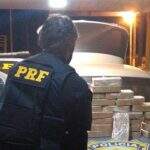 Traficantes escondem drogas no painel e caixa de som de veículos, mas são flagrados na BR-463
