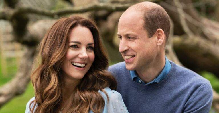 Kate Middleton e Príncipe William fazem ensaio especial para celebrar 10 anos de casamento