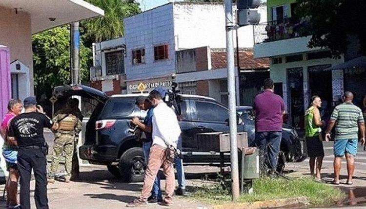 Polícia Civil durante prisões do caso em Corumbá. Foto: Diário Corumbaense