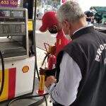 Postos de combustível de Campo Grande são autuados por vender gasolina 10% mais cara