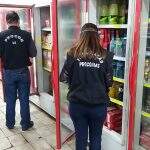 De cerveja a bolo ‘pega marido’: supermercado é flagrado vendendo produtos vencidos em Campo Grande
