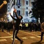 Barcelona tem sexta noite de protestos violentos contra prisão de rapper