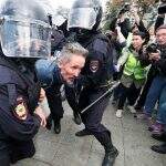 Protesto não autorizado em Moscou leva 600 pessoas a prisão