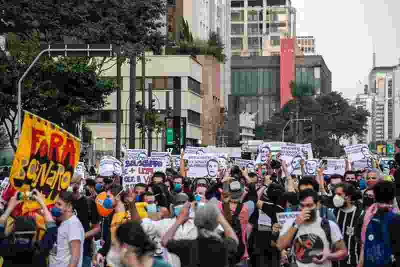 Grupos fazem atos contra Bolsonaro em São Paulo