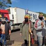 Manifestação fecha rodovia MS-156 por demarcação de terras indígenas