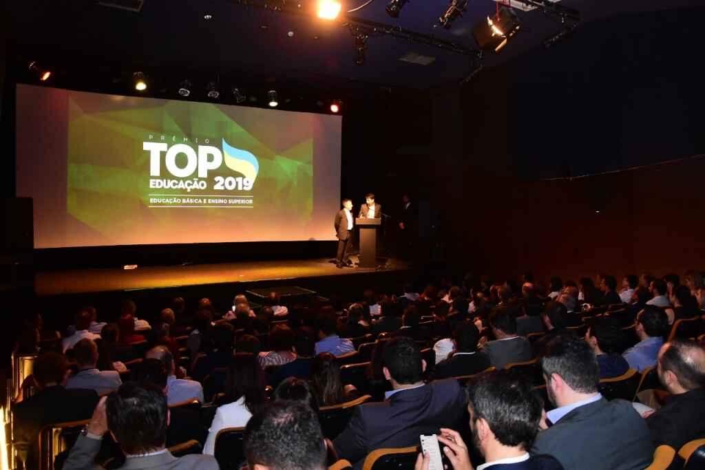 Público acompanha entrega do prêmio Top Educação 2019 - divulgacao