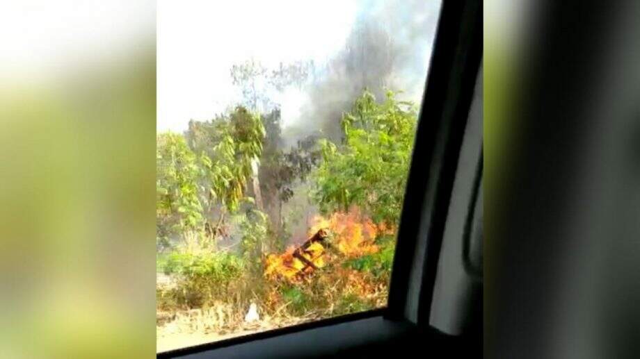 VÍDEO: Incêndio atinge grande extensão da Reserva Ambiental no Taquaral Bosque