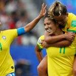 Brasil estreia na Copa com vitória sobre a Jamaica e três gols de Cristiane