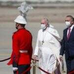 Papa Francisco chega ao Iraque para viagem histórica em meio à pandemia