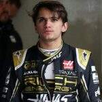 Neto de Fittipaldi substituirá piloto da F1 que se acidentou no domingo.