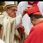 Papa Francisco nomeia 13 novos cardeais, incluindo especialistas em Islã, imigração e meio ambiente.
