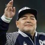 Cirurgia no cérebro de Maradona é feita com sucesso