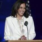 O terno branco de Kamala Harris e a luta das mulheres pelo direito ao voto