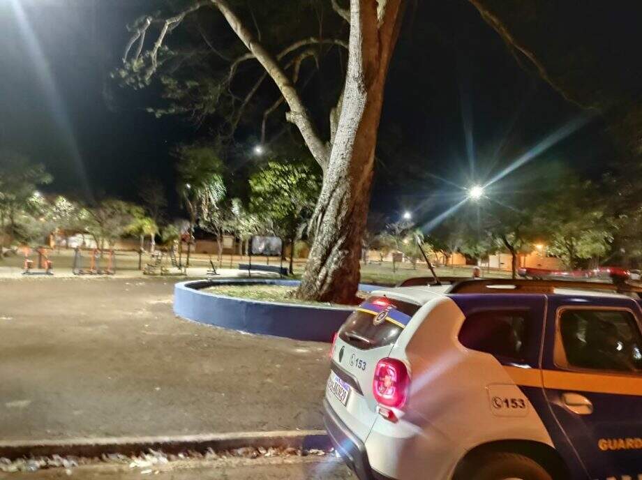 Em noite fria, fiscalização abordou só cinco pessoas após toque de recolher em Campo Grande