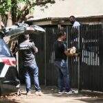Polícia faz reconstituição de assassinato de idosa morta a chutes por ladrão que levou R$ 400
