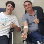 Filho ‘nº 4’ de Bolsonaro testa positivo para coronavírus